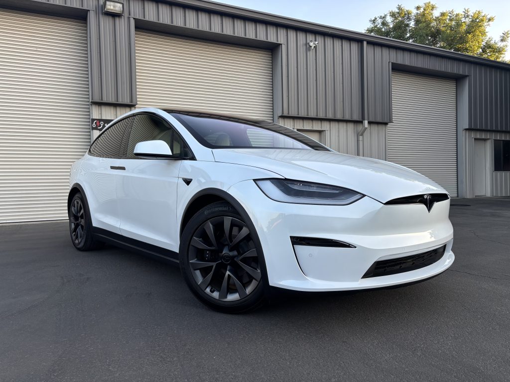 Used 2022 Tesla Model X Long Range with VIN 7SAXCBE58NF328977 for sale in Fresno, CA