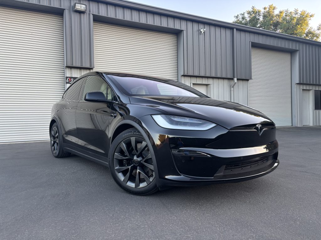 Used 2022 Tesla Model X Long Range with VIN 7SAXCBE59NF329586 for sale in Fresno, CA